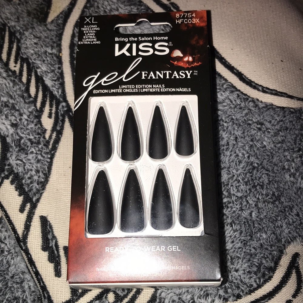 💀👻🎃🆕Kiss Halloween 2022 Nails XL Length “Refund Sisters” Matte Black! 🖤